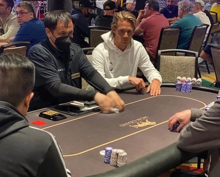 Table finale pour Gillet à Vegas !